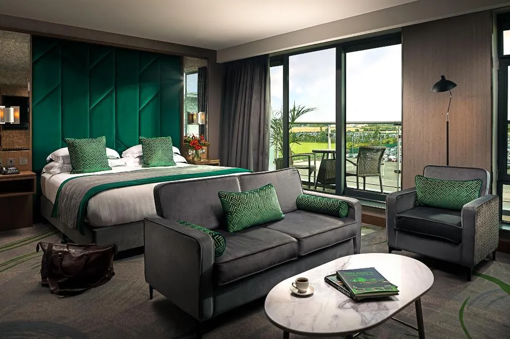 Room, Carlton Hotel Dublin Airport, Dublin