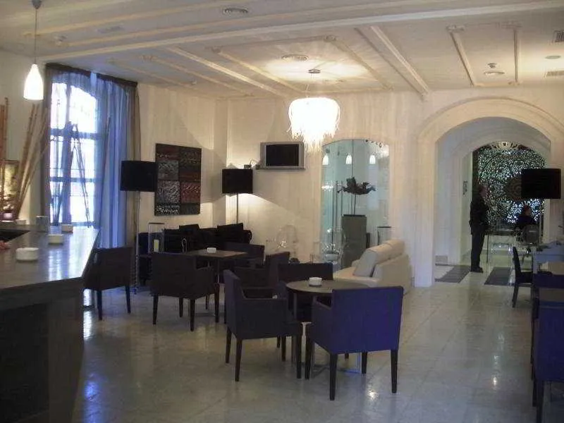 Bar, Catedral Almeria, Costa Almeria