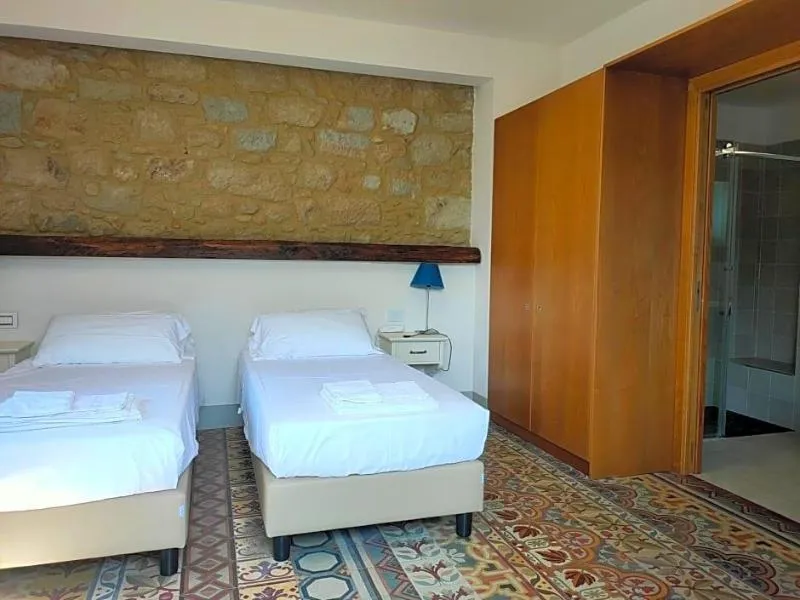 General view, Alimunera Hotel, Catania