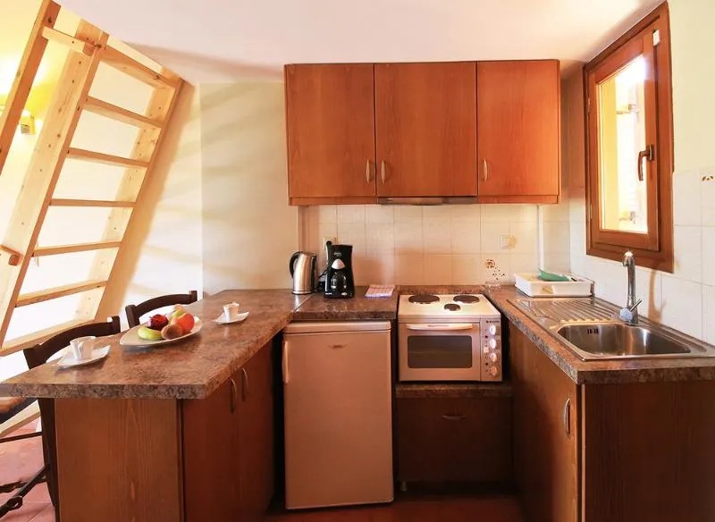 QUADRUPLE STANDARD Room, Xenios Apartments, Kalamata