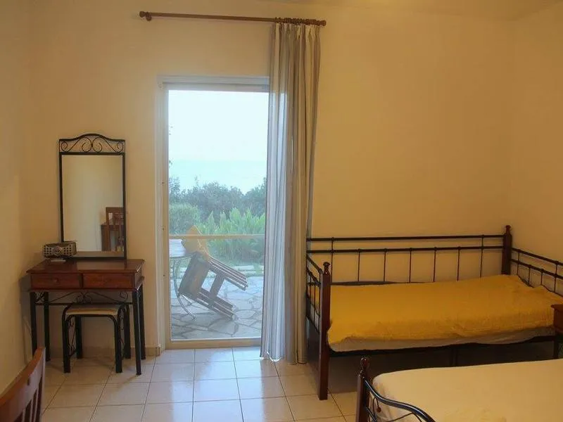 Room, Agnanti Studios, Kefallinia