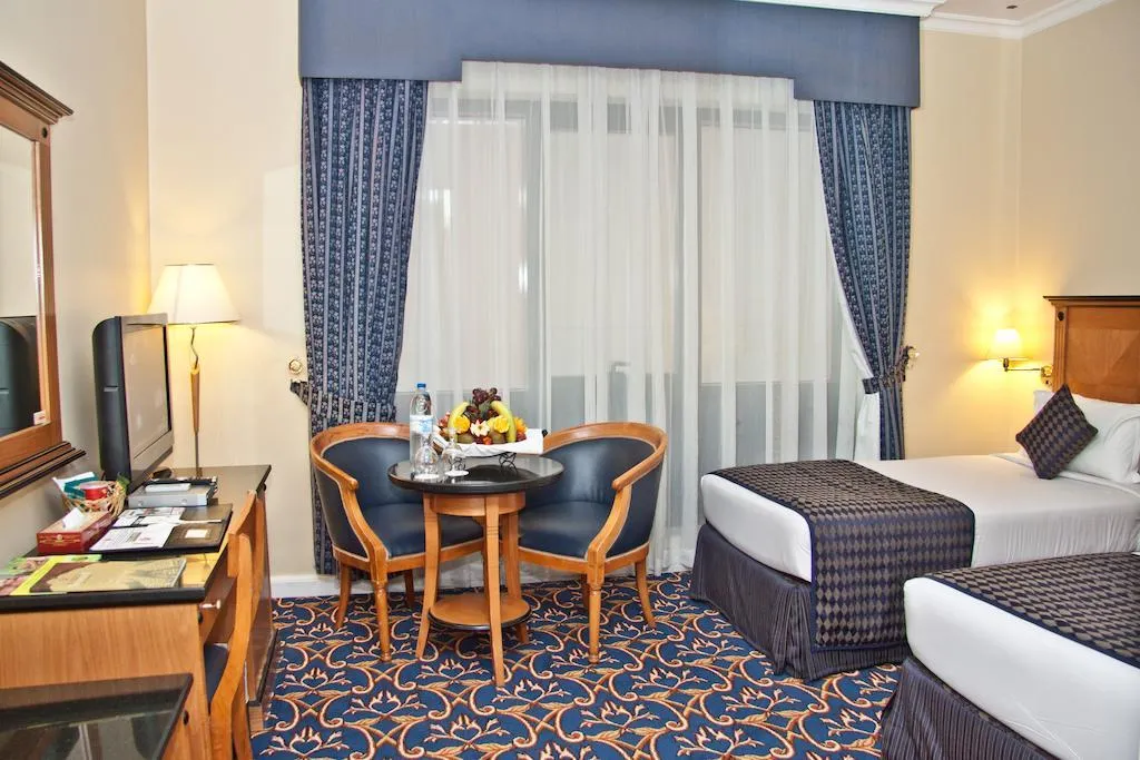 Double or Twin DELUXE SUPERIOR Room, Regal Plaza Hotel, Dubai