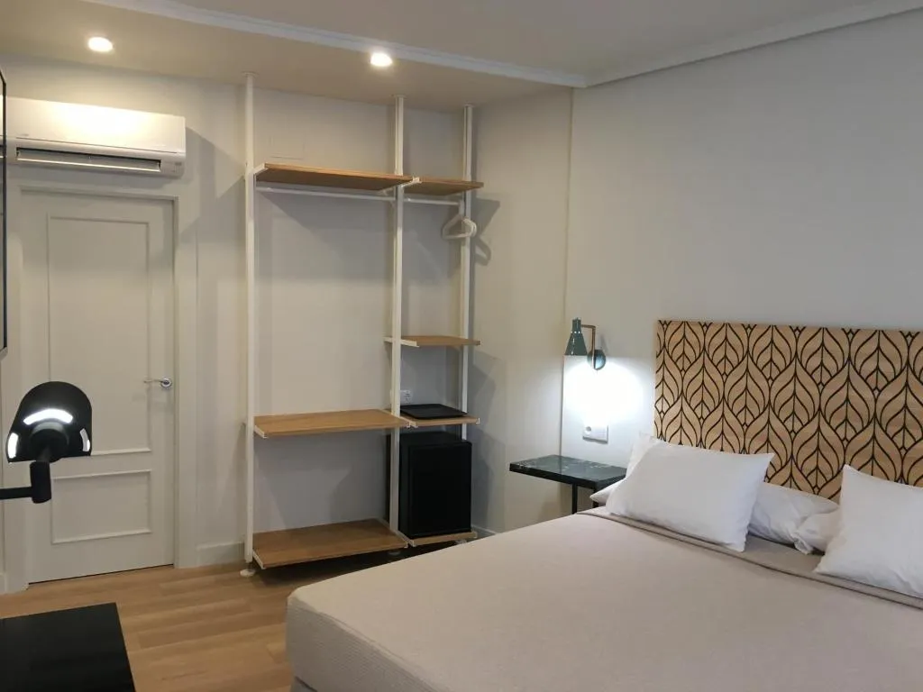 TRIPLE WITH VIEWS Room, Md Design Hotel Portal Del Real, Valencia