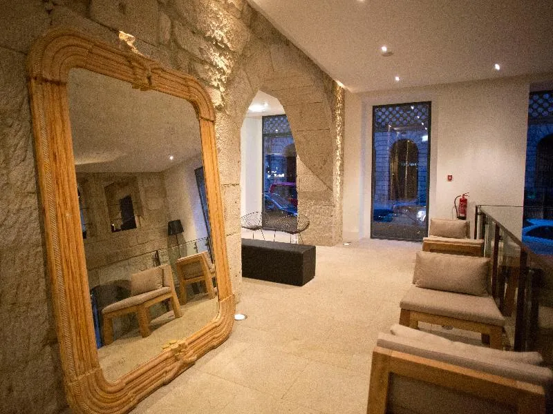 Lobby, Carris Porto Ribeira, Porto