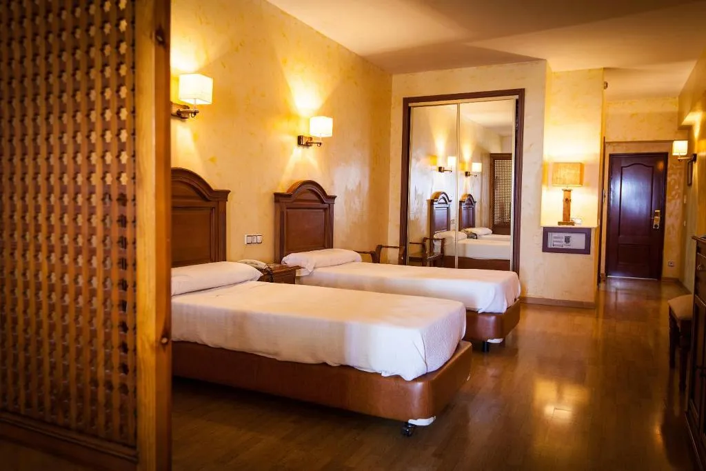 JUNIOR SUITE STANDARD Room, Hotel Balneario San Nicolas, Costa Almeria