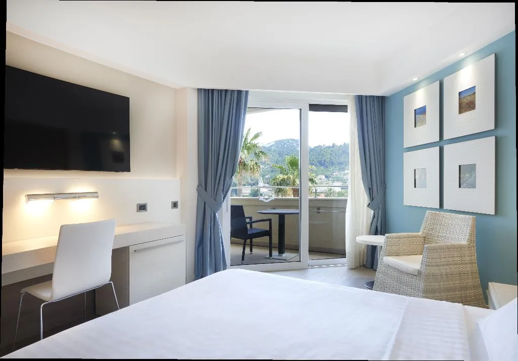 DOUBLE CLASSIC WITH BALCONY Room, RMH Lopud Lafodia Resort & Wellness, Dubrovnik