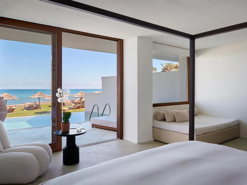 JUNIOR SUITE DELUXE WITH PRIVATE POOL Room, Amirandes, A Resort to Live, Crete