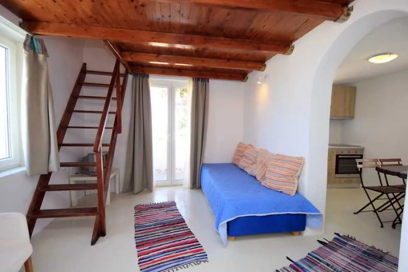 Room, Thea Studios, Santorini