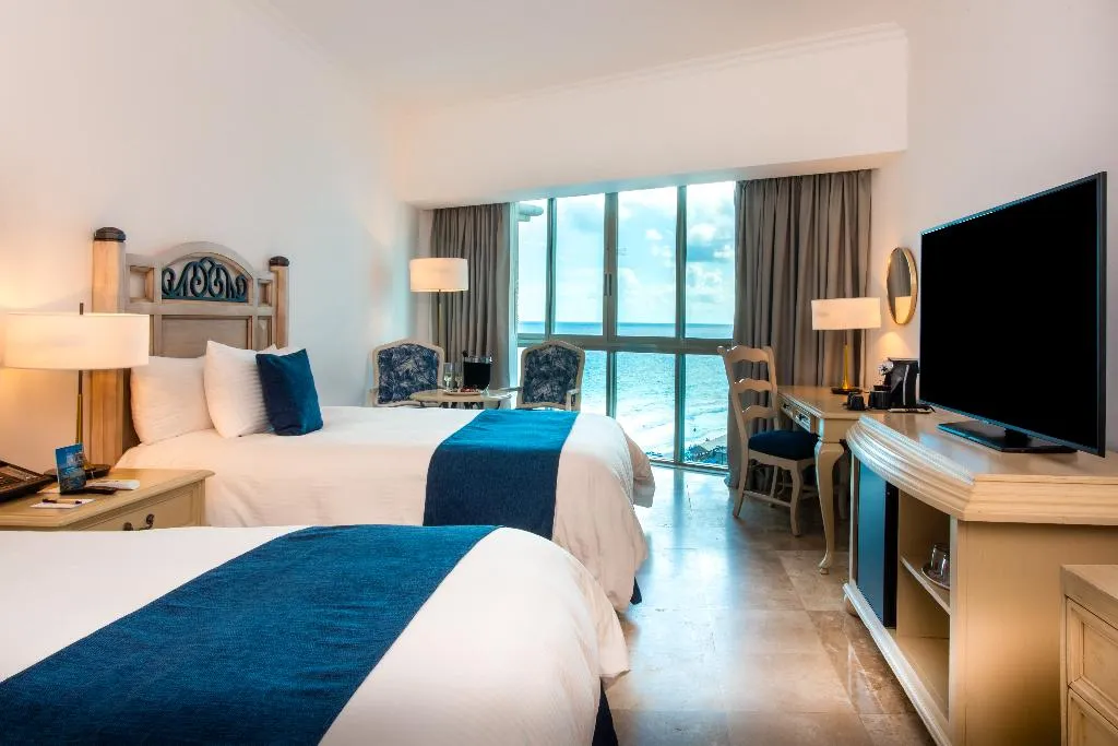 DOUBLE SUPERIOR Room, Sandos Cancun All Inclusive - Adults Only, Cancun Area