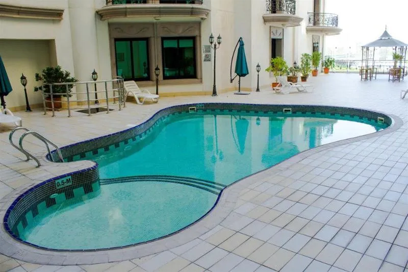 Pool, Al Waleed Holiday Homes, Dubai