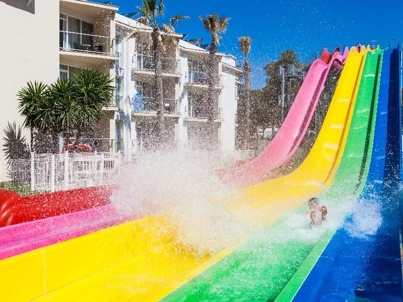 Sports and Entertainment, Globales Playa Estepona, Costa Del Sol