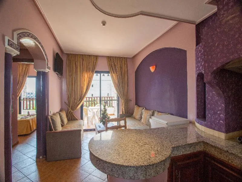 APARTMENT CAPACITY 6 Room, Residence Rihab, Agadir