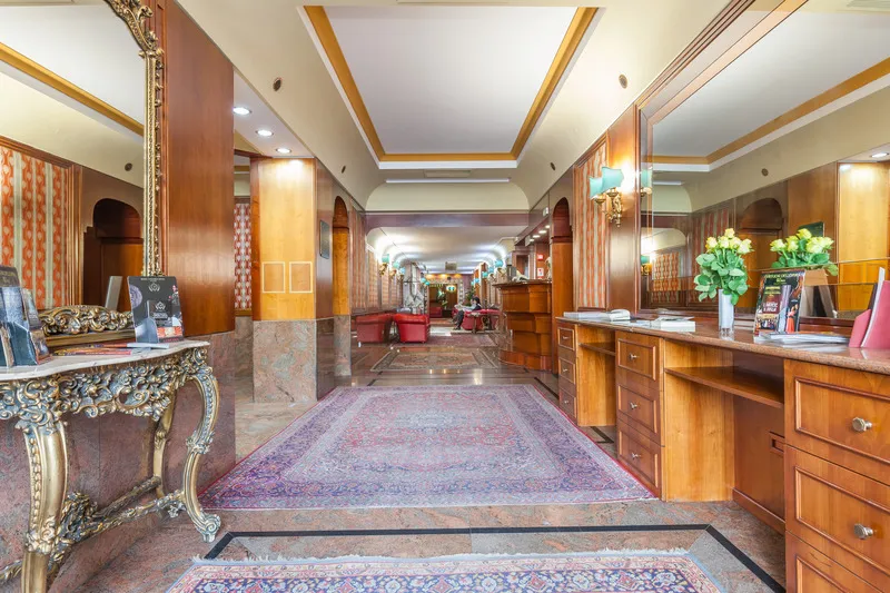 Lobby, Hotel Galles, Rome