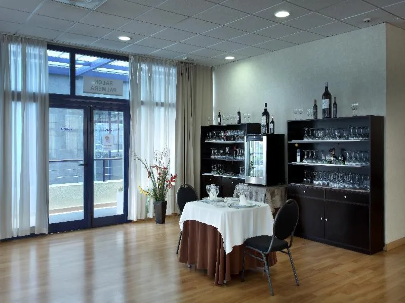 Restaurant, Exe Sevilla Palmera, Seville