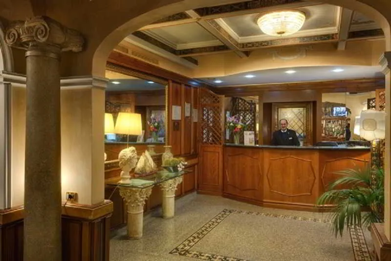 Lobby, Comfort Hotel Bolivar, Rome