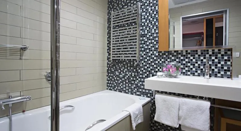 SINGLE STANDARD Room, Novotel Roma Eur, Rome