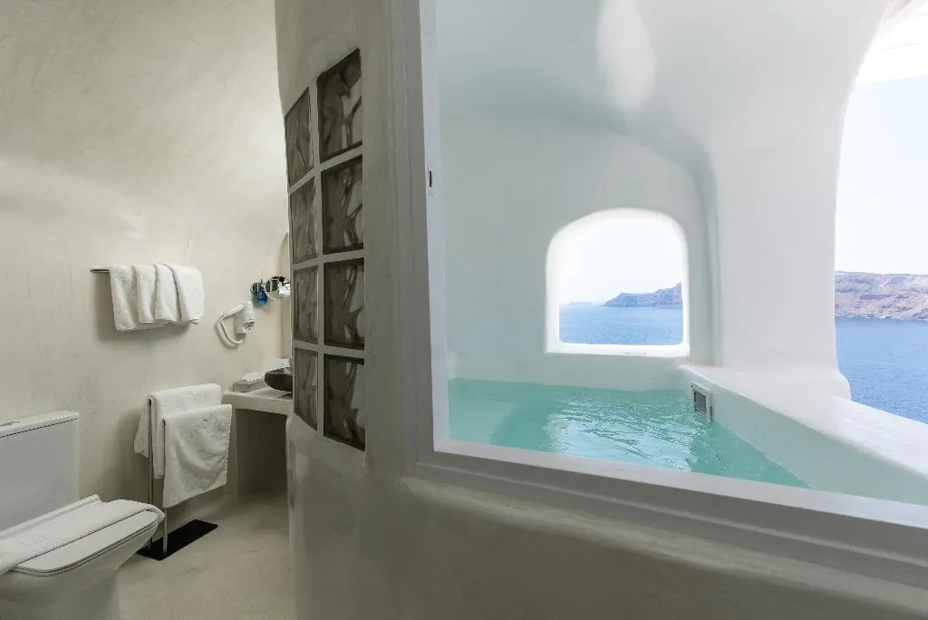 VILLA WITH JACUZZI Room, Fanari Villas, Santorini