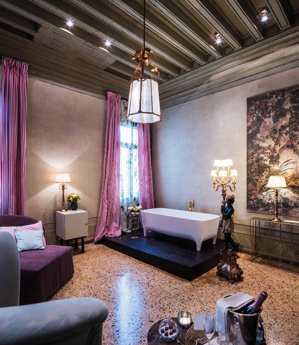 SUITE CANAL VIEW Room, Hotel Heureka, Venice