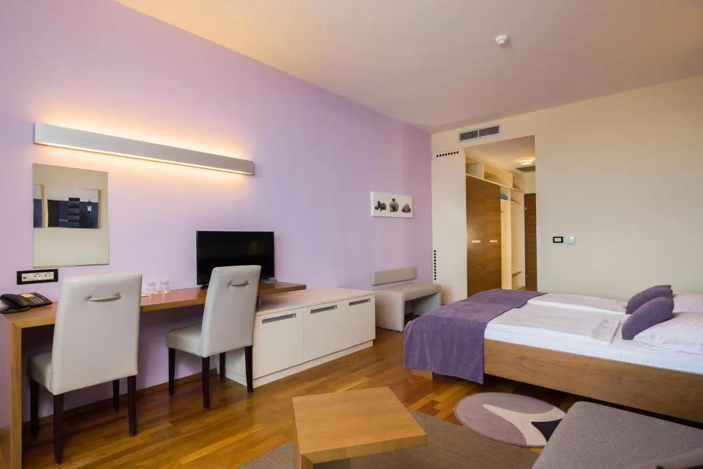 JUNIOR SUITE SEA VIEW Room, Bretanide, Split
