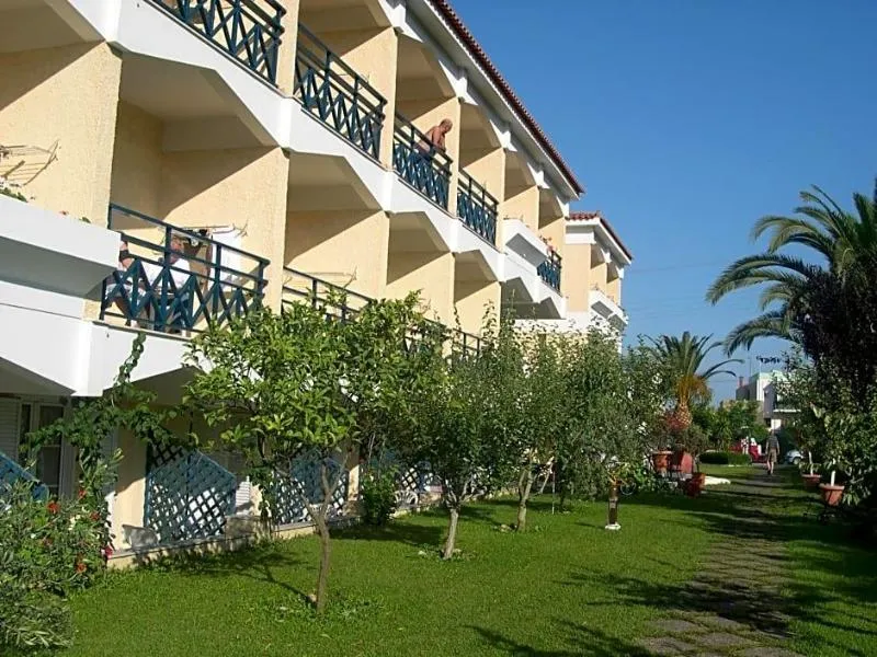 Lobby, Paradise, Samos
