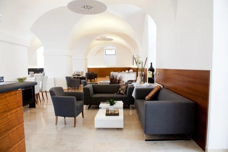 Bar, Altes Kloster, Vienna