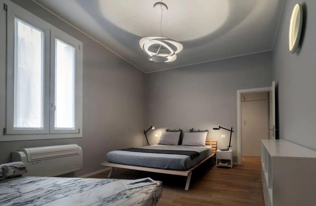 APARTMENT TWO BEDROOMS TWO BATHROOMS Room, Palazzo Paruta, Venice