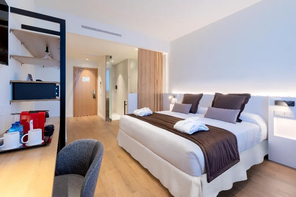 DOUBLE SINGLE USE PREMIUM Room, Alexandre Frontair Congress, Barcelona