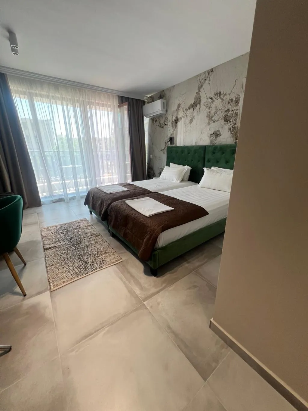 Room DELUXE TWO BEDS Room, Central, Bourgas