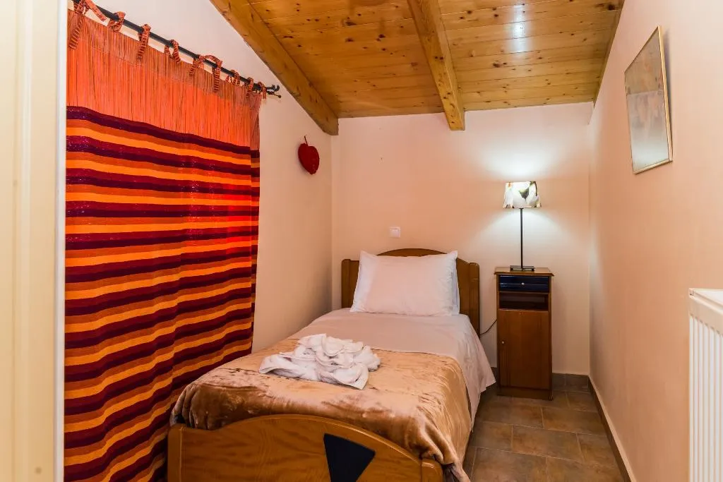 VILLA THREE BEDROOMS Room, Villa Garden Star, Zante
