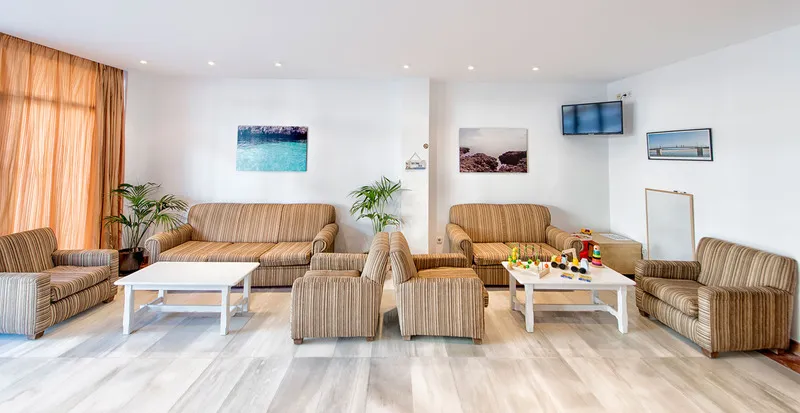 Lobby, Arcos Playa Apts, Majorca