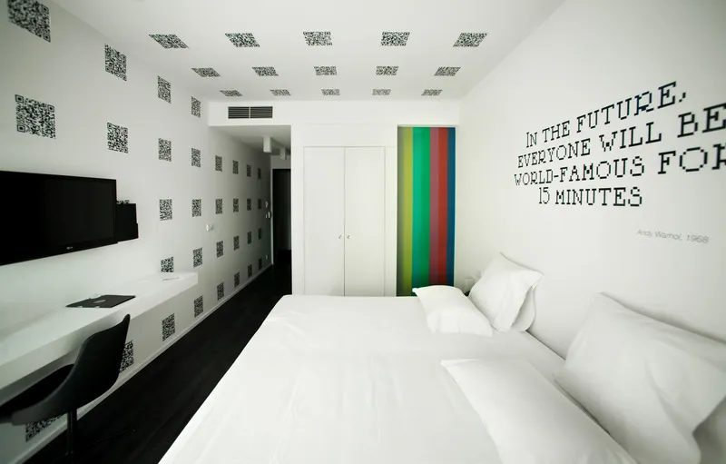 Double or Twin RIVER VIEW Room, Design & Wine Hotel, Porto