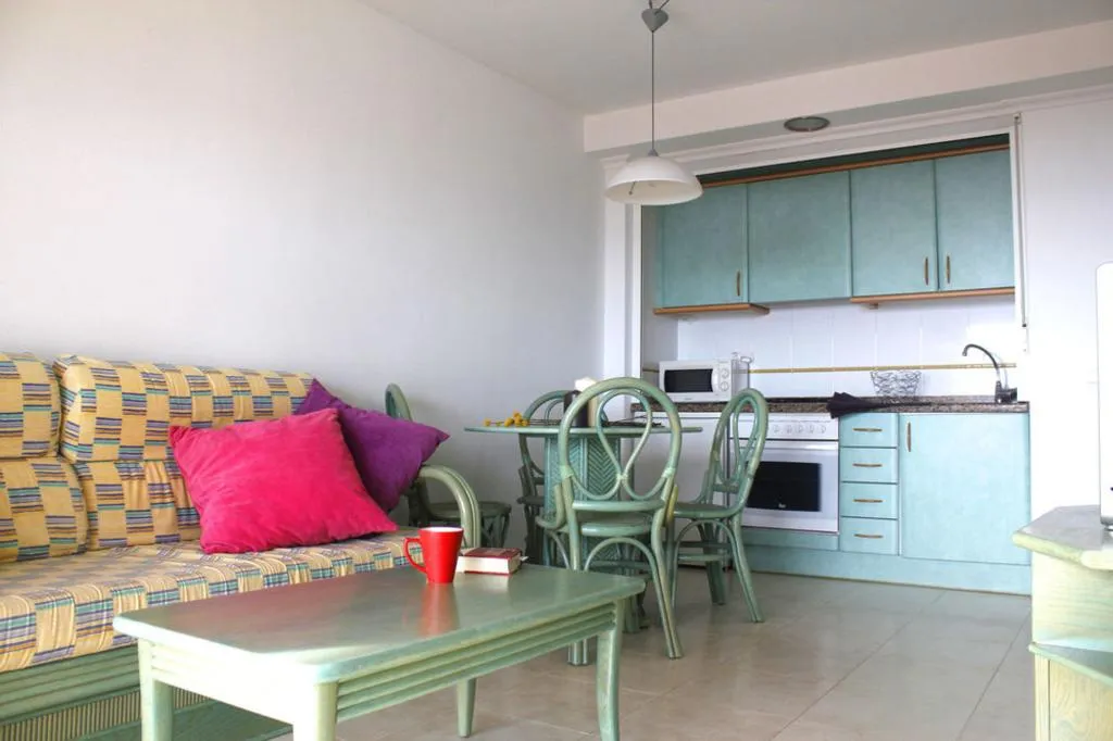 APARTMENT CAPACITY 7 THREE BEDROOMS Room, Amatista, Costa Blanca