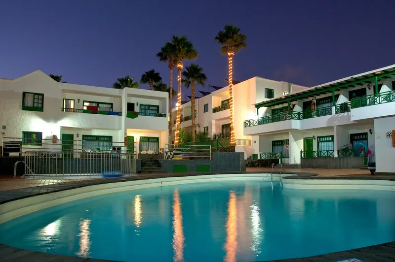 Pool, Elena Apartamentos, Lanzarote