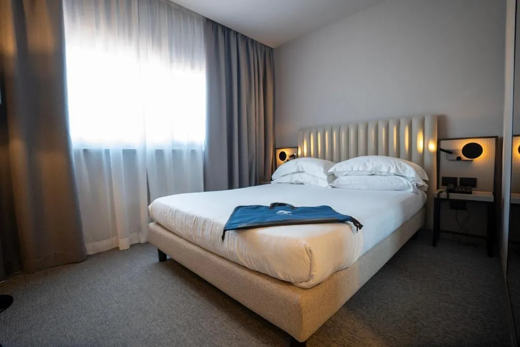 Double or Twin SUPERIOR WITH TERRACE Room, BV Oly Hotel, Rome