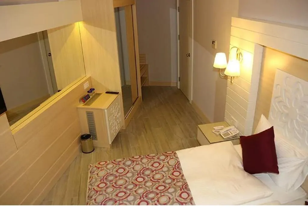 FAMILY ROOM SEA VIEW Room, Seamelia Beach Resort Hotel & Spa, Antalya