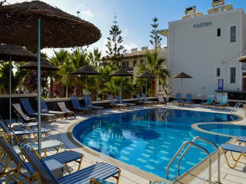 Pool, Castro, Santorini