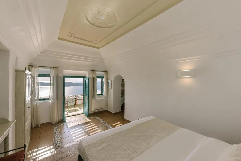 STUDIO DELUXE Room, Afroessa Hotel, Santorini