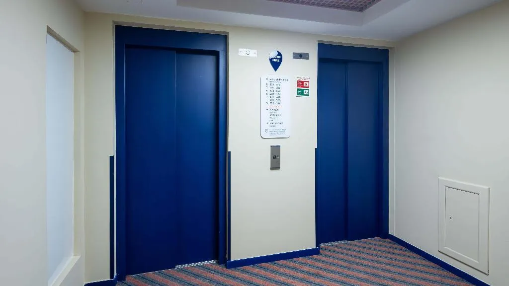 Lobby, Holiday Inn Express Lisbon Principe Real, by IHG, Lisbon