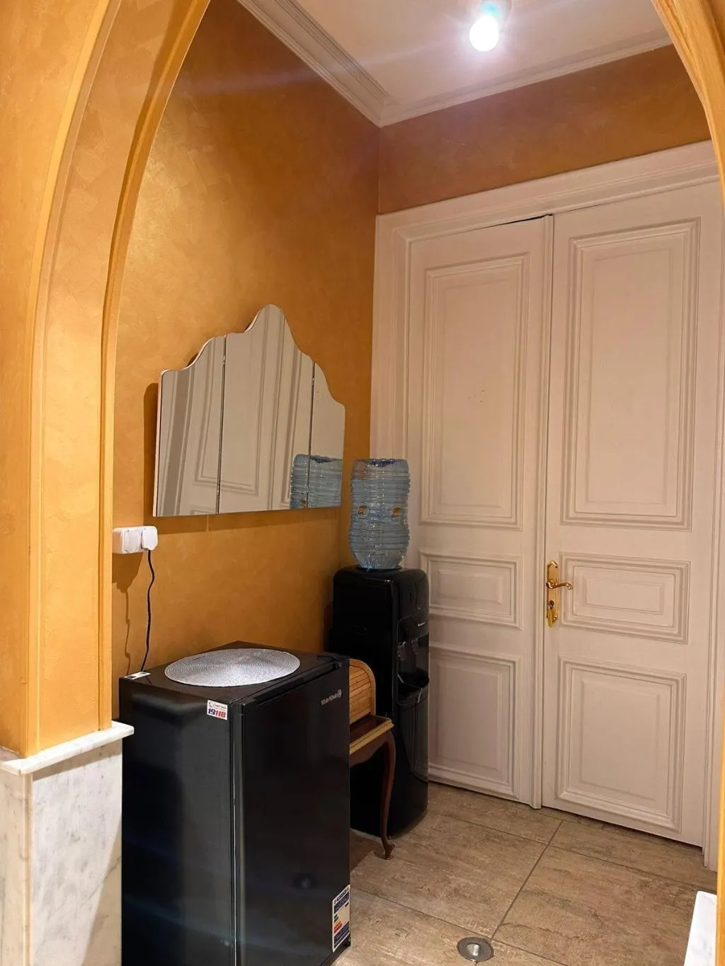 Room, Ga Plus, Cairo