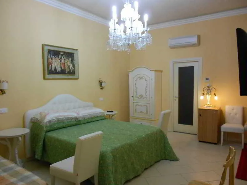 Room, Affittacamere Alba, Florence