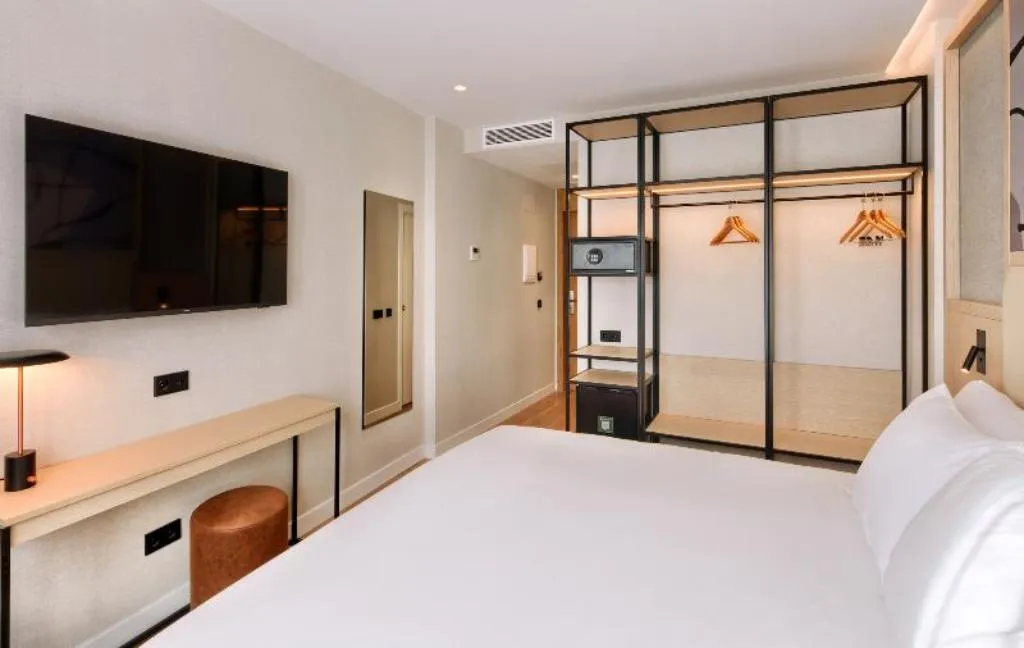 DOUBLE SINGLE USE CLASSIC Room, Sercotel Rosaleda Málaga, Costa Del Sol