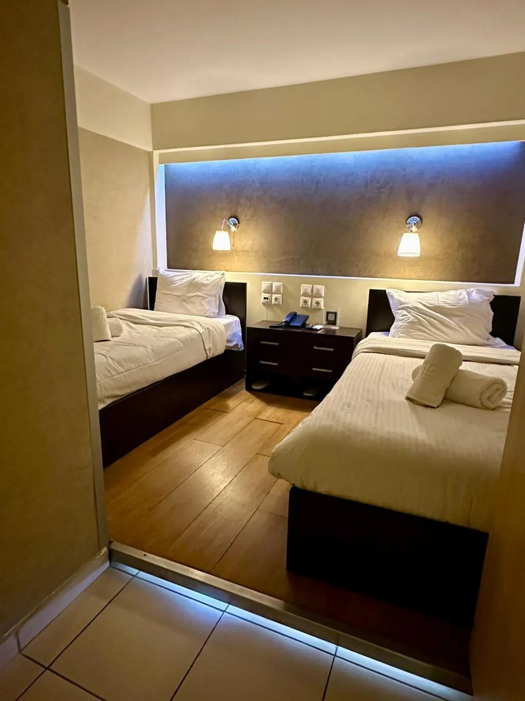 APARTMENT TWO BEDROOMS Room, Mc Queen, Athens