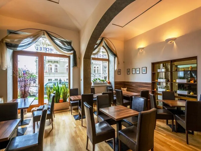 Restaurant, Superior Hotel, Prague