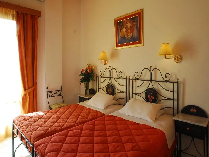 Double or Twin STANDARD Room, Acropole Delphi hotel, Athens