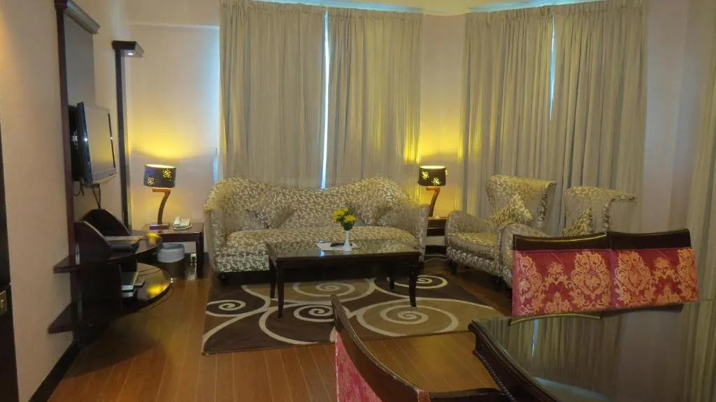 APARTMENT THREE BEDROOMS Room, Al Jawhara Hotel Apartments, Dubai