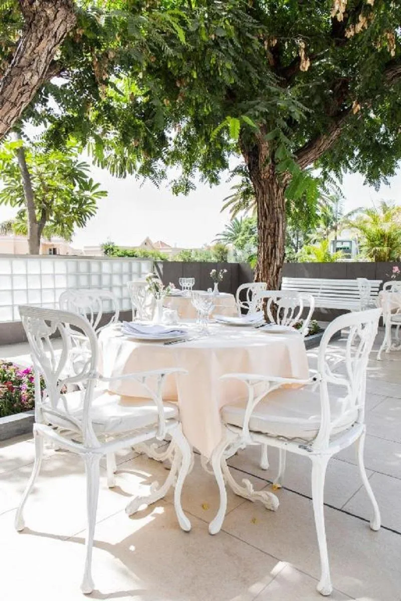 Terrace, Adrian Colon Guanahani, Tenerife