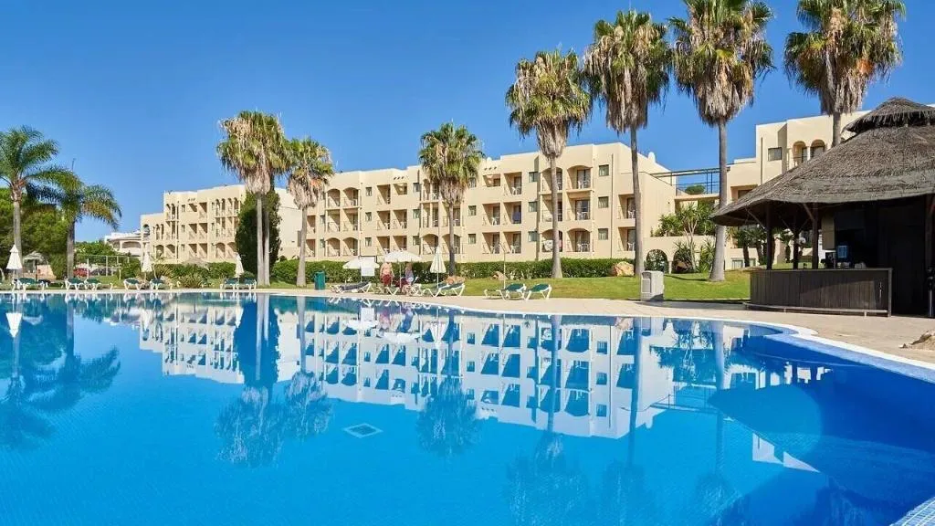 Sports and Entertainment, The Navigator - Palm Oasis Alvor, Algarve