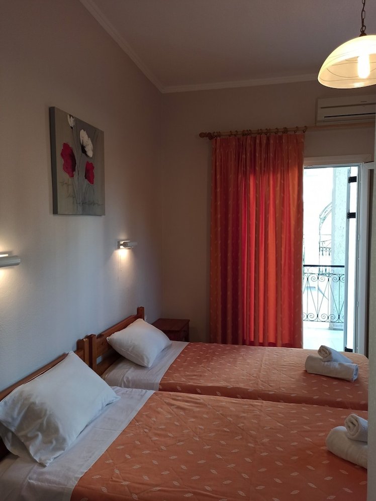 Dionisos Apartments, Corfu