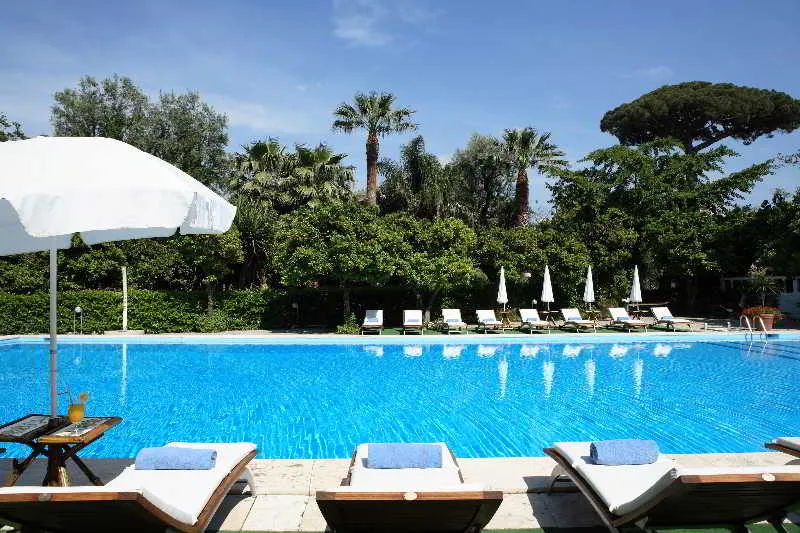 Sports and Entertainment, Grand Hotel Cocumella, Naples