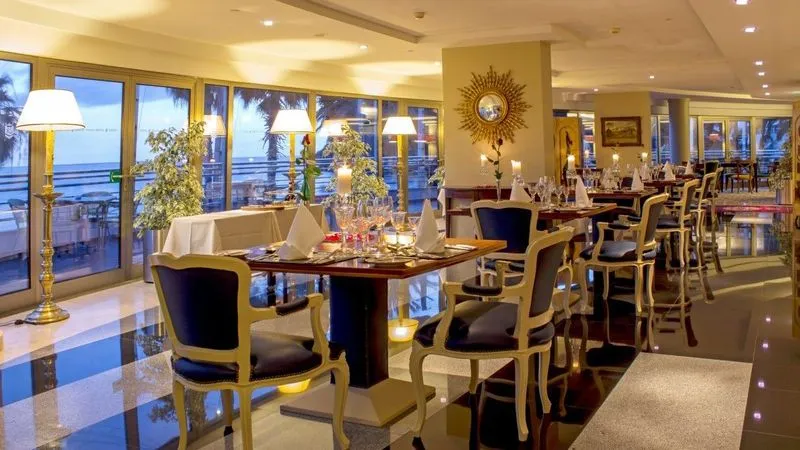Restaurant, Royal Savoy Madeira, Madeira